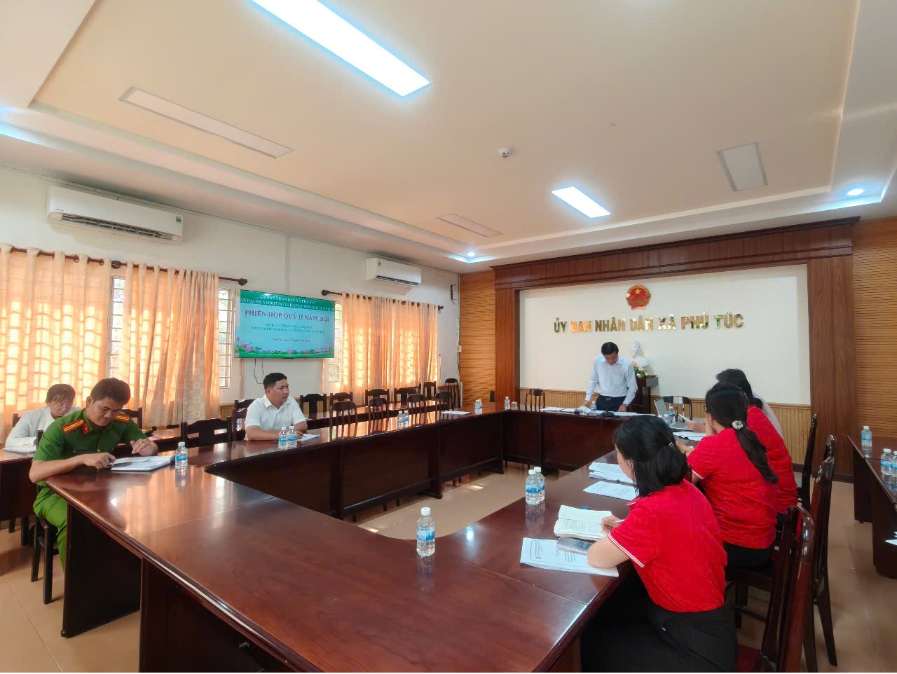 Ban đại diện Hội đồng quản trị Ngân hàng Chính sách xã hội xã Phú Túc sơ kết hoạt động 6 tháng đầu năm 2026